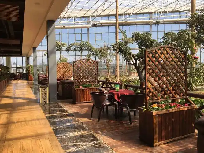 Design & Construction Guide for Smart Glass Greenhouse Eco-Restaurants